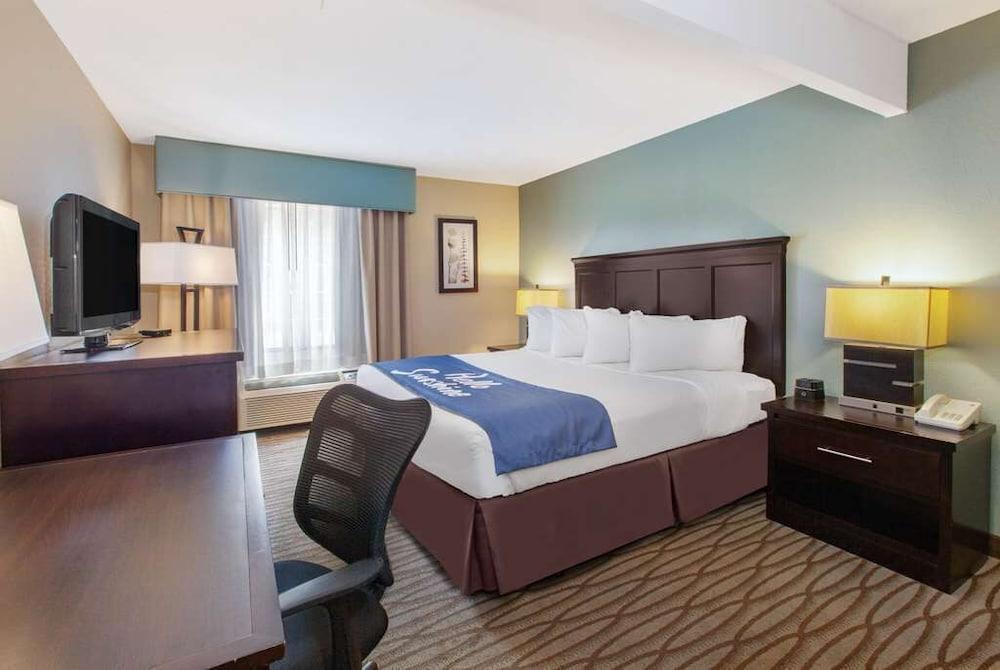 Days Inn By Wyndham Midland Ngoại thất bức ảnh